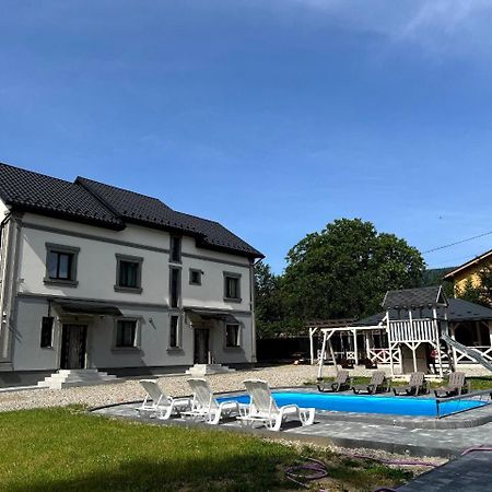 Margo Hotel Yaremche Exterior photo